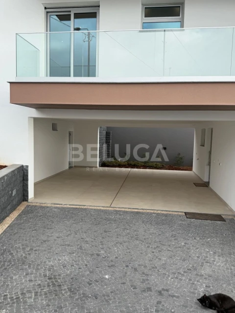 Moradia T3 para Venda em São Martinho