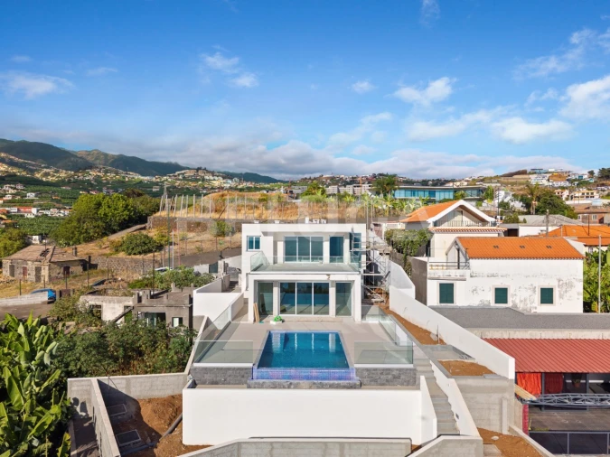 Moradia T3 para Venda em São Martinho Foto 34