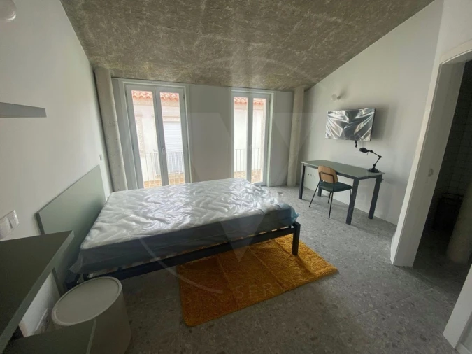 Quarto para Arrendamento em Nossa Senhora da Conceição, São Pedro e São Dinis