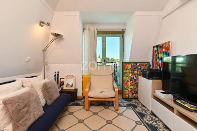 Apartamento T3 para Venda em Oeiras e São Julião da Barra, Paço de Arcos e Caxias