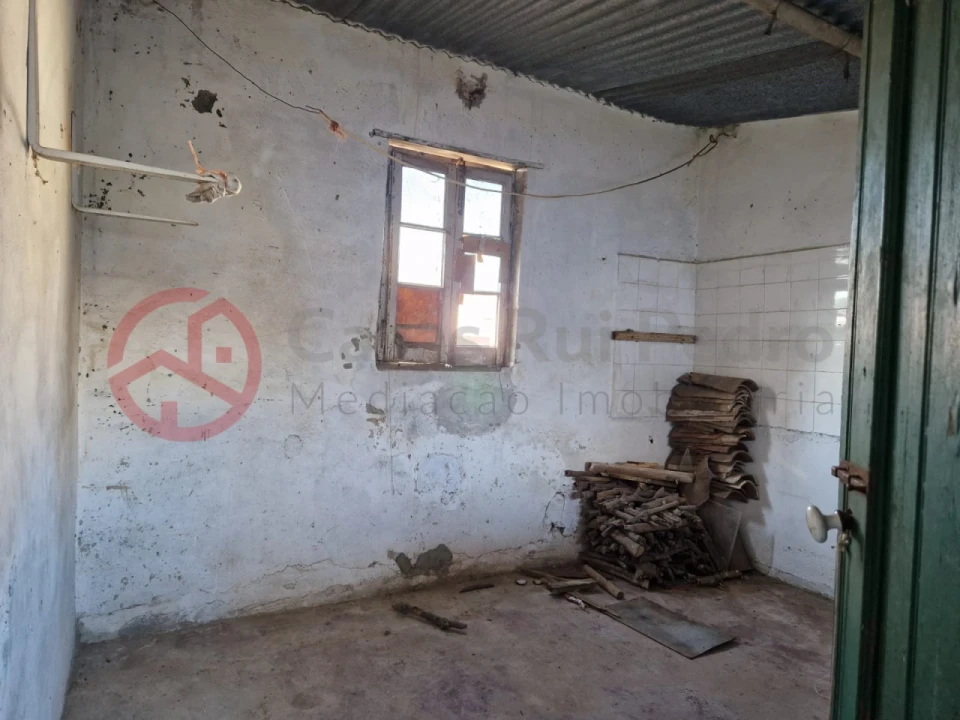 Moradia T2 para Venda em Ferreira do Alentejo e Canhestros Foto 6