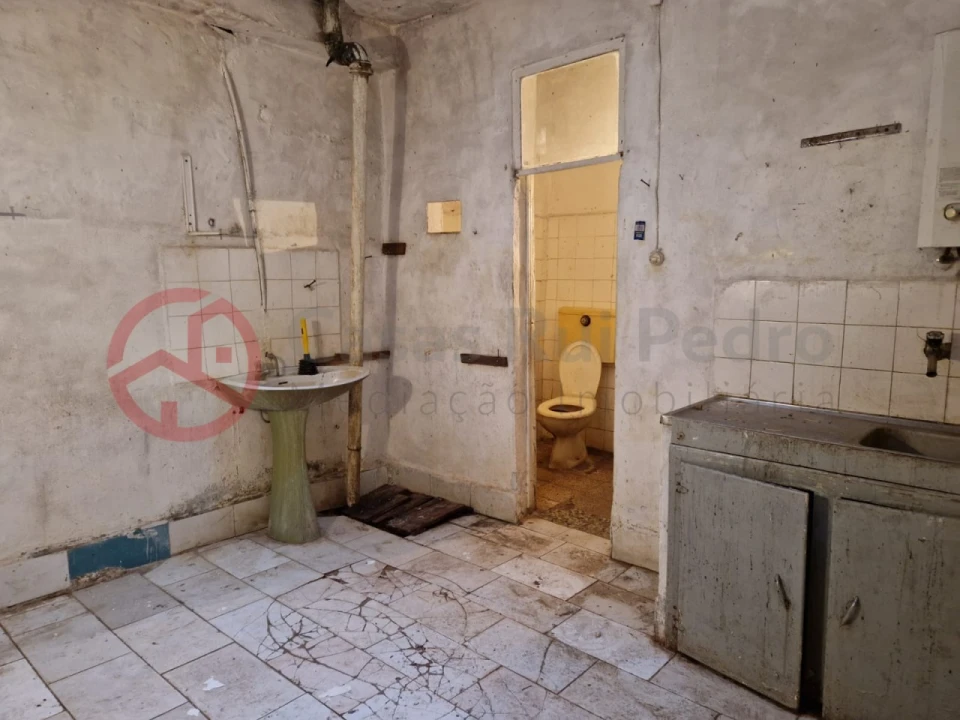 Moradia T2 para Venda em Ferreira do Alentejo e Canhestros Foto 7