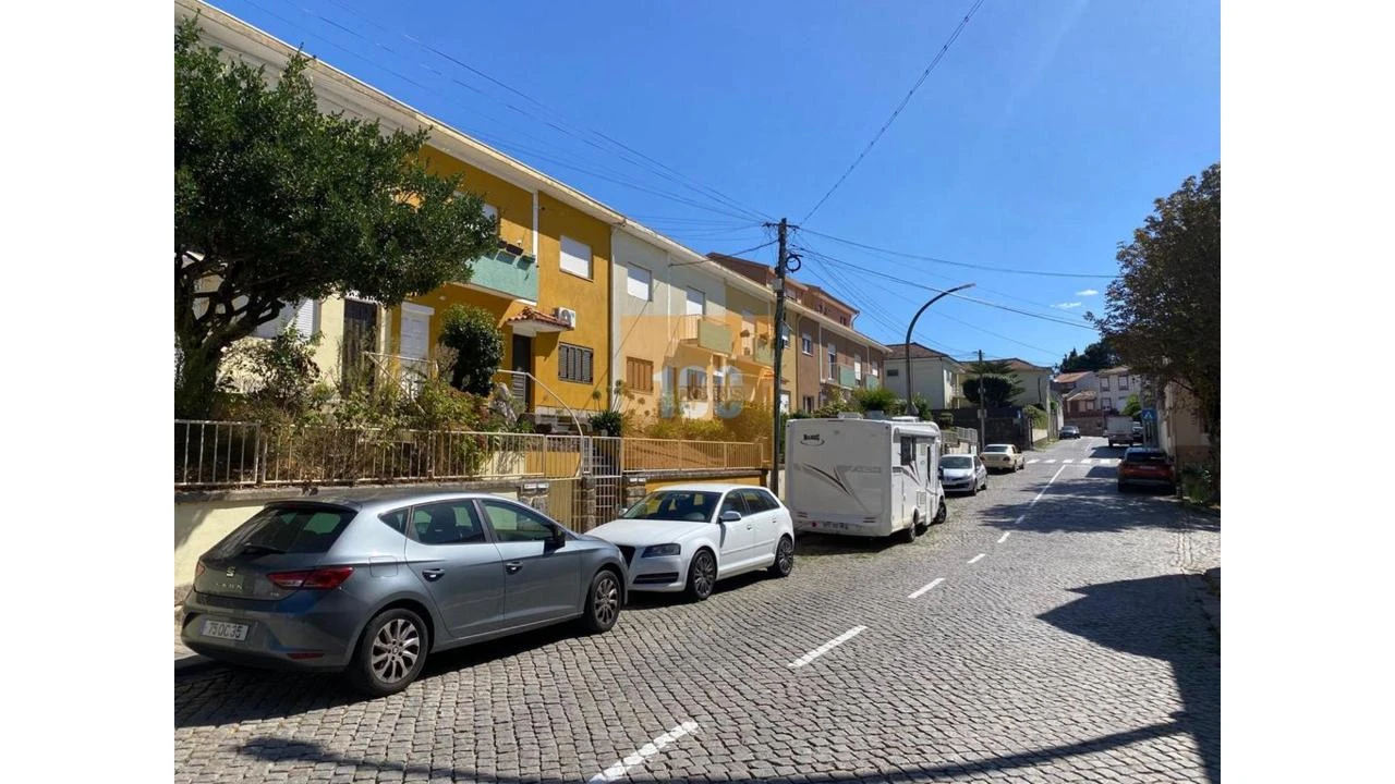Apartamento T2 para Venda em Campanhã Foto 22