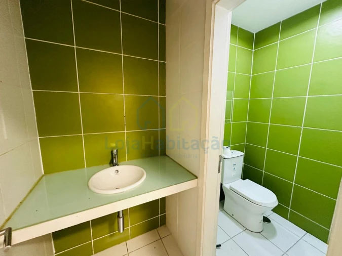 Loja para Arrendamento em São Vicente (Braga) Foto 16