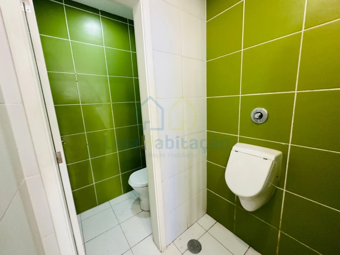 Loja para Arrendamento em São Vicente (Braga) Foto 17