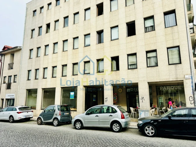 Loja para Arrendamento em São Vicente (Braga) Foto 4