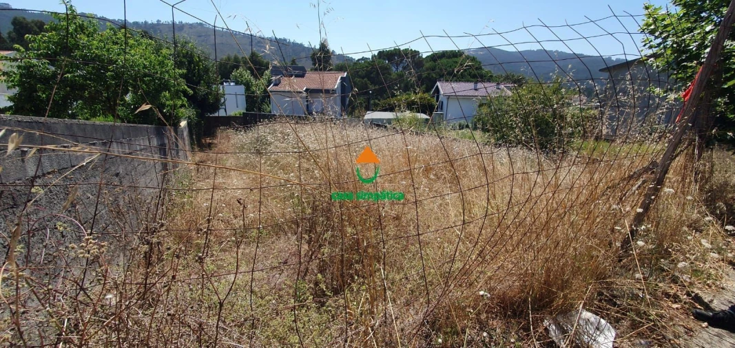 Terreno para Venda em Alfena Foto 3