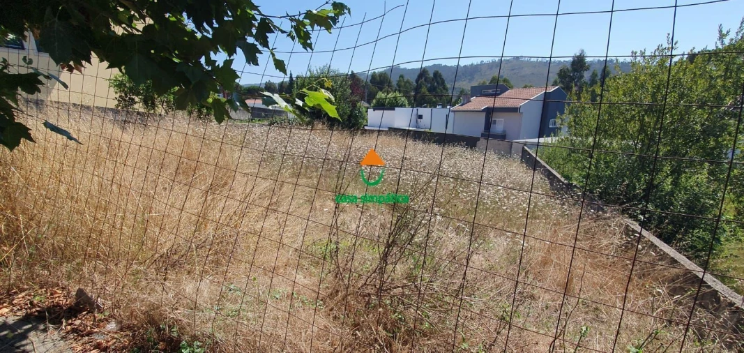 Terreno para Venda em Alfena Foto 5