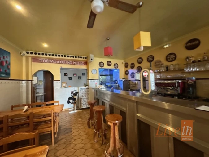 Loja para Venda em Ericeira Foto 2
