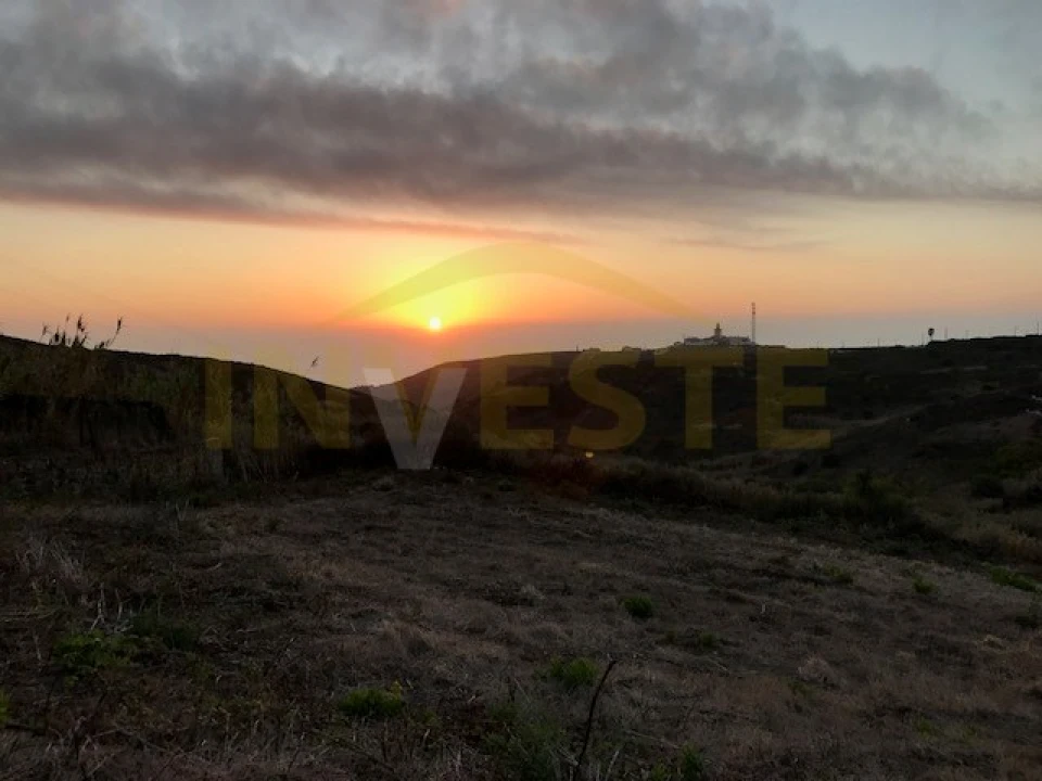 Terreno para Venda em Colares Foto 1