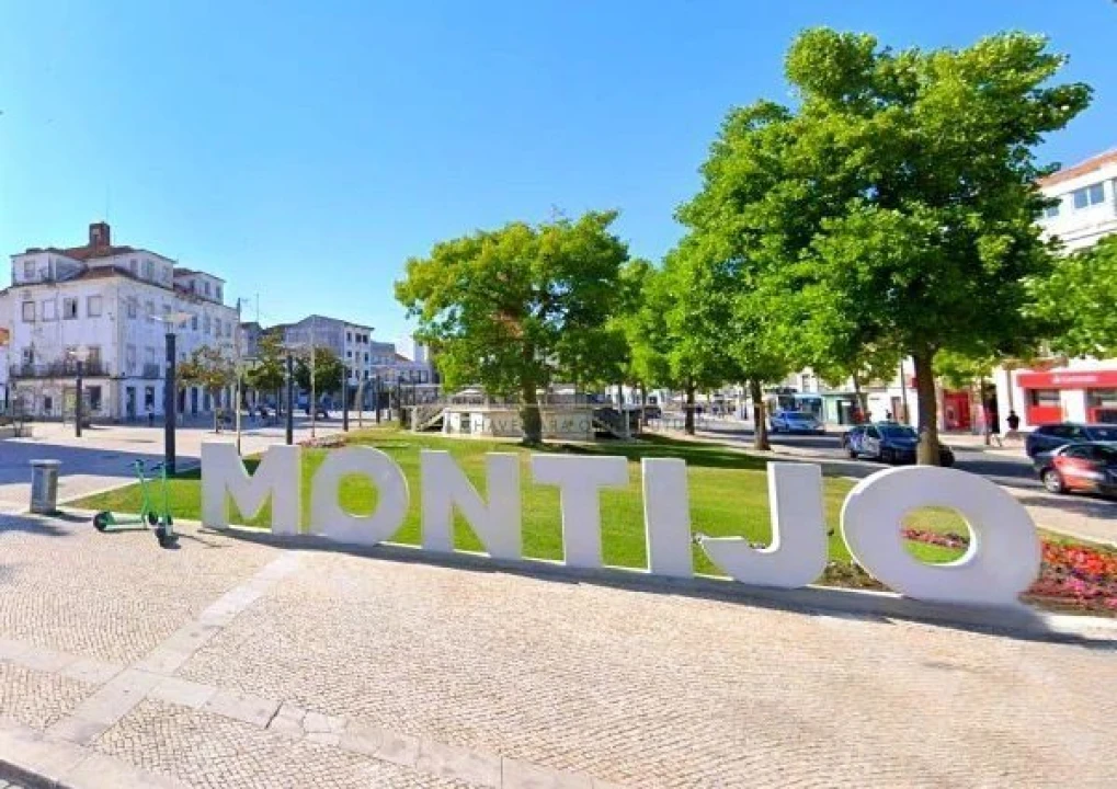 Terreno para Venda em Montijo e Afonsoeiro Foto 1