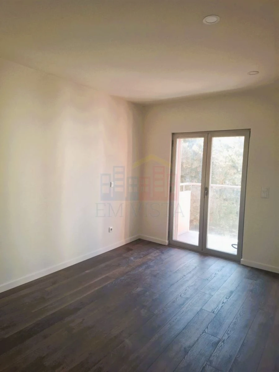 Apartamento T2 para Venda em Algueirão-Mem Martins Foto 25