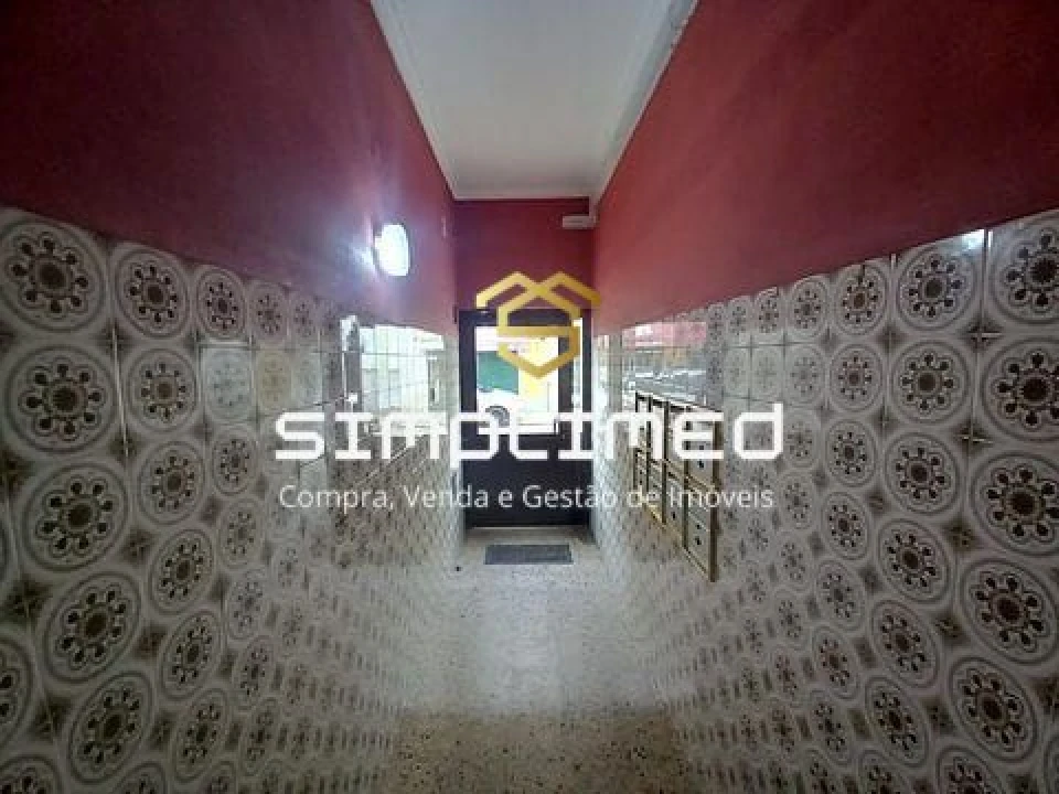 Apartamento T2 para Venda em Barreiro e Lavradio Foto 14