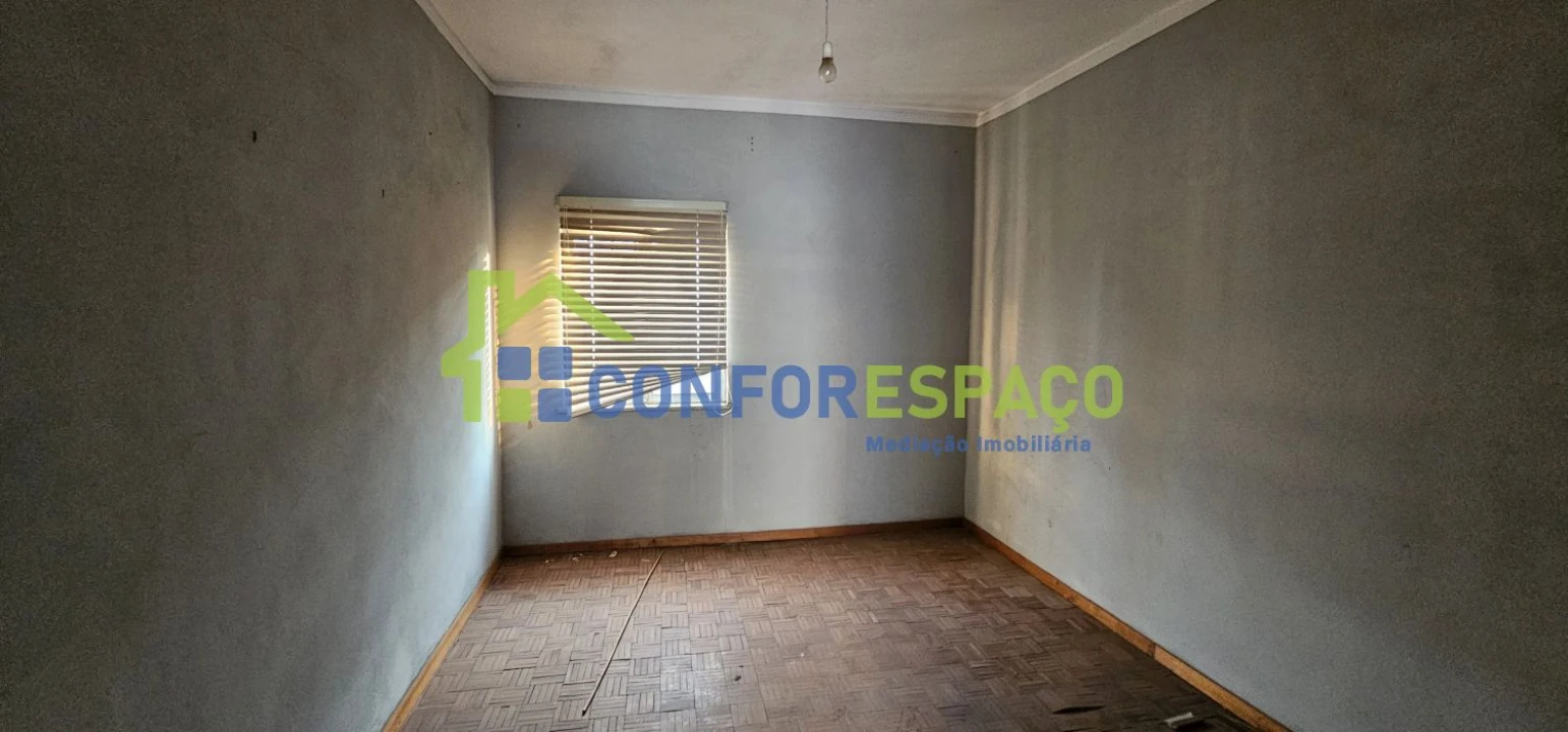 Apartamento T4 para Venda em Castelo Branco Foto 12