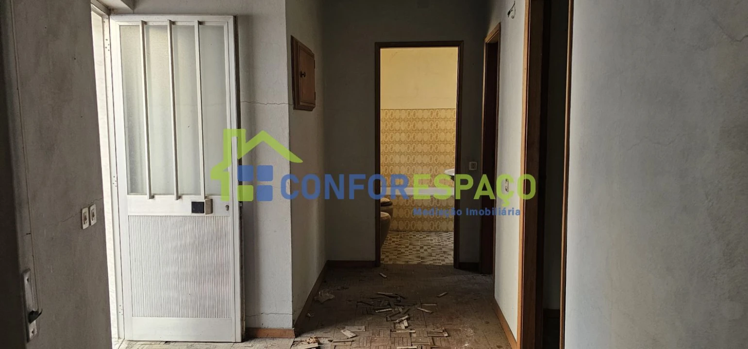 Apartamento T4 para Venda em Castelo Branco Foto 37
