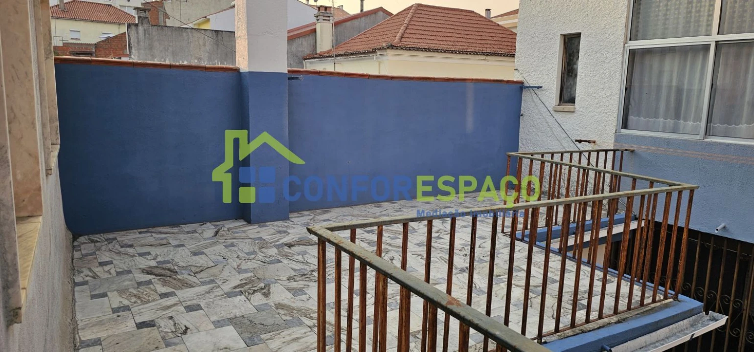 Apartamento T4 para Venda em Castelo Branco Foto 38