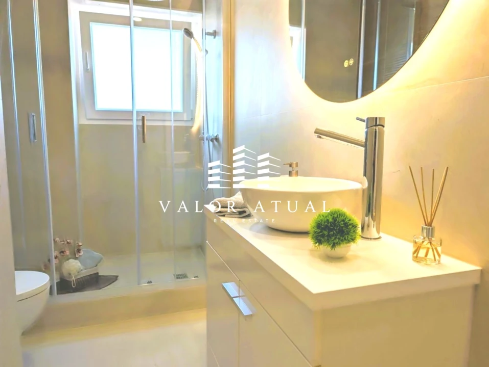 Apartamento T3 para Venda em Benfica Foto 22