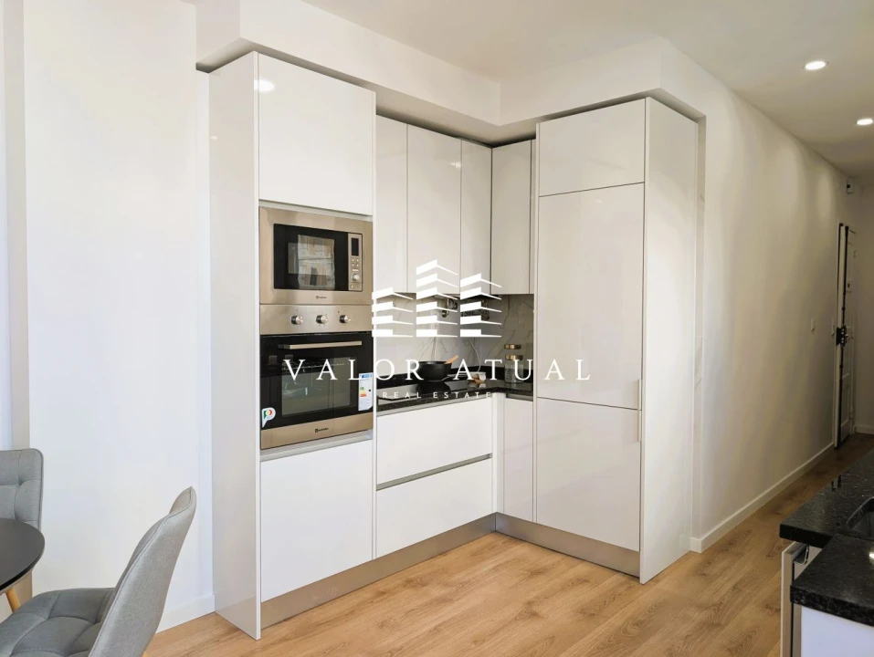 Apartamento T3 para Venda em Benfica Foto 6