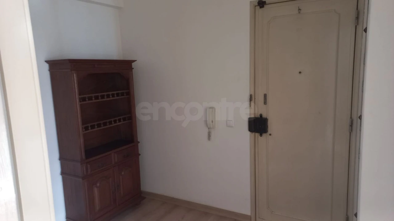 Apartamento T2 para Arrendamento em Odivelas Foto 12