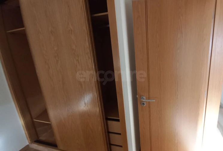 Apartamento T1 para Arrendamento em Pontinha e Famões Foto 6