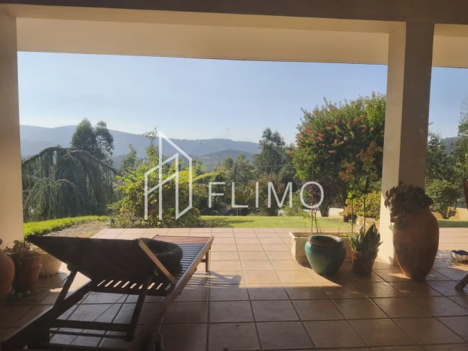 Moradia T5 para Venda em Ossela Foto 72