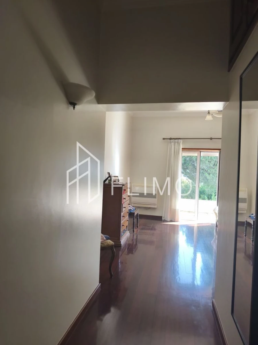 Moradia T5 para Venda em Ossela Foto 66