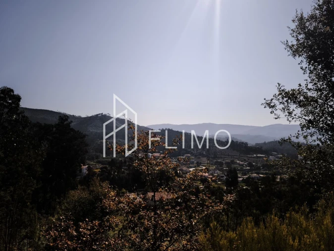 Moradia T5 para Venda em Ossela Foto 47