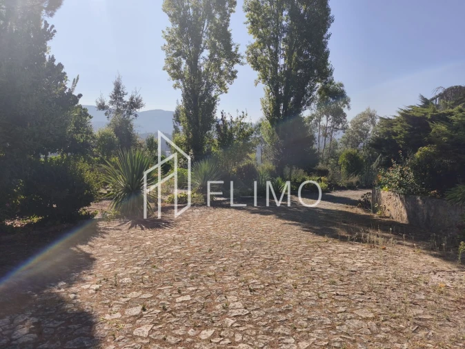 Moradia T5 para Venda em Ossela Foto 61