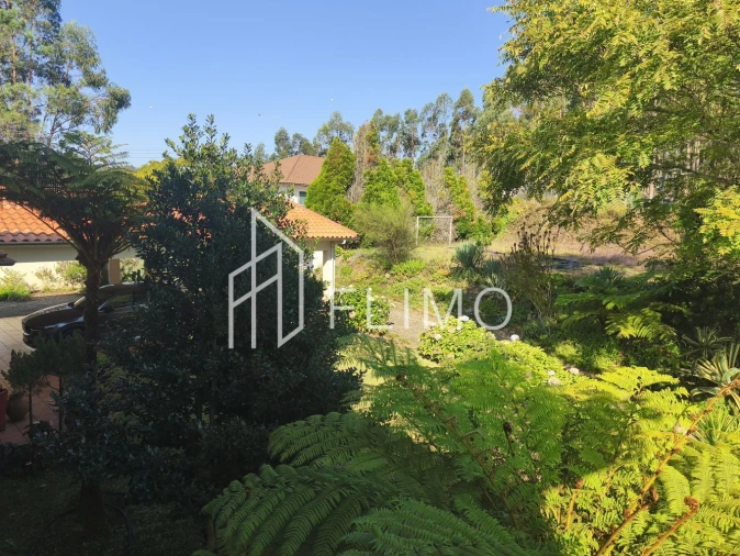 Moradia T5 para Venda em Ossela Foto 78