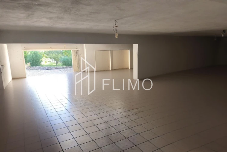 Moradia T5 para Venda em Ossela Foto 23