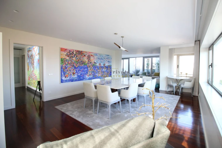 Apartamento T4 para Arrendamento em Lordelo do Ouro e Massarelos Foto 2