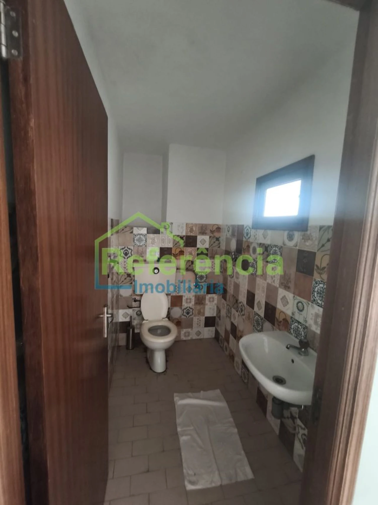 Moradia T4 para Venda em Outeiro Seco Foto 5