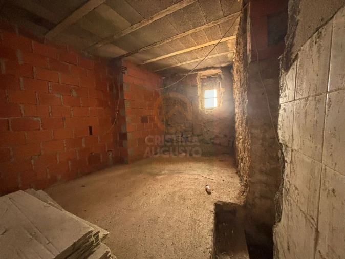 Moradia T3 para Venda em Castelo Branco Foto 3