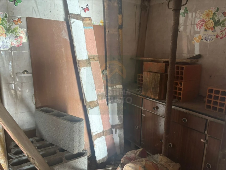 Moradia T3 para Venda em Castelo Branco Foto 9