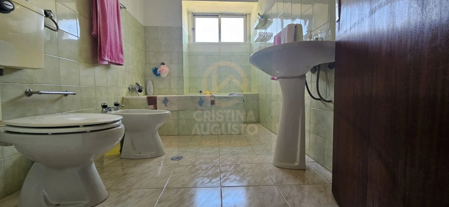 Moradia T6 para Venda em Ninho do Açor e Sobral do Campo Foto 33