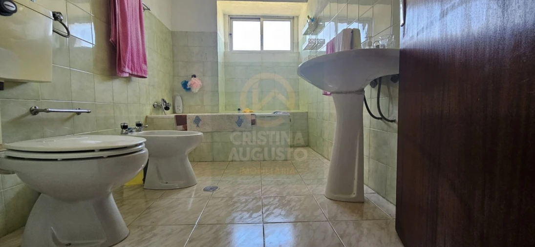 Moradia T6 para Venda em Ninho do Açor e Sobral do Campo Foto 27