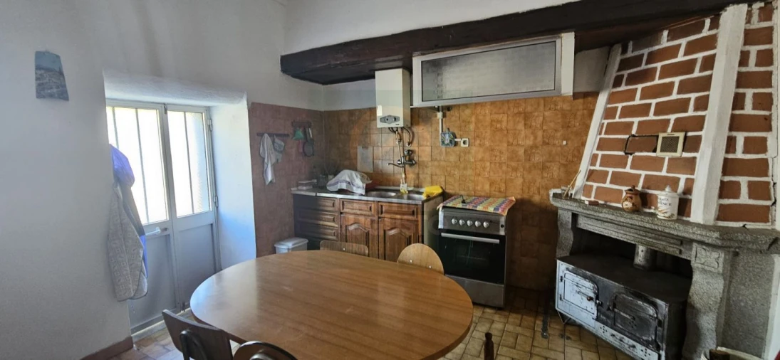 Moradia T6 para Venda em Ninho do Açor e Sobral do Campo Foto 8