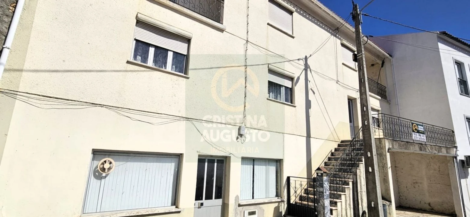 Moradia T6 para Venda em Ninho do Açor e Sobral do Campo Foto 2