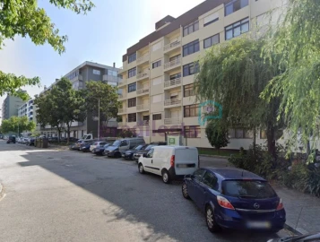 Apartamento T4 para Venda em Paranhos