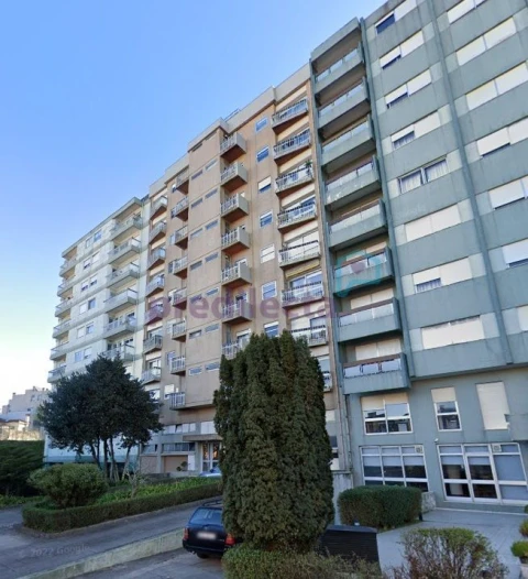Apartamento T4 para Venda em Paranhos