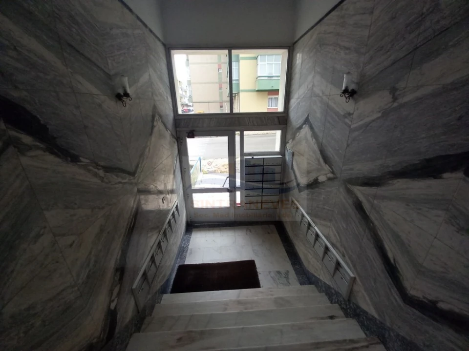 Apartamento T4 para Venda em Póvoa de Santa Iria e Forte da Casa Foto 26