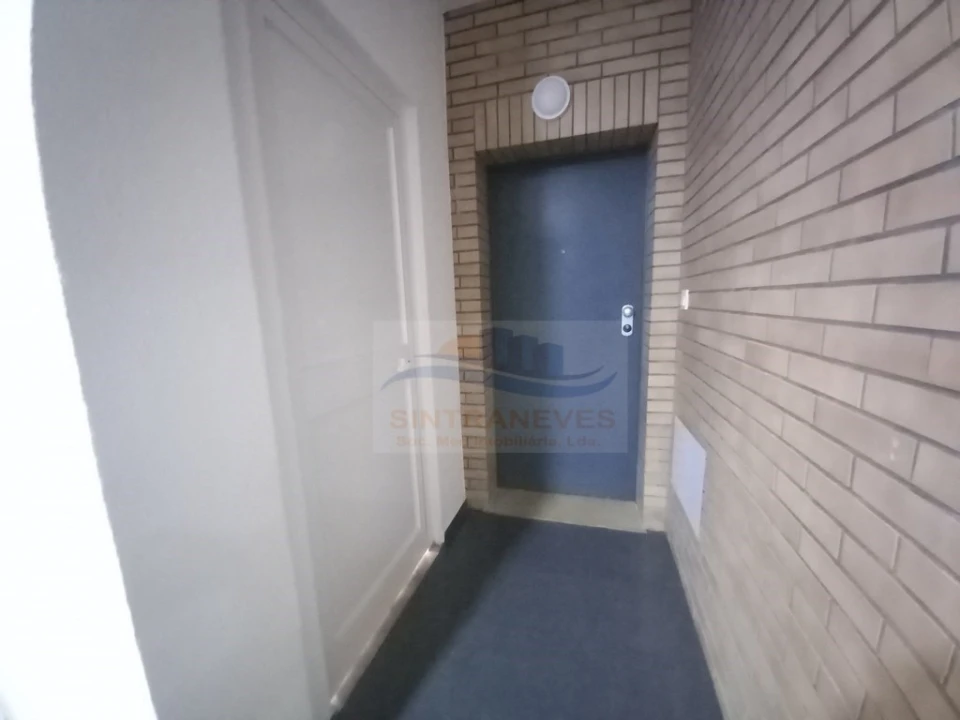 Apartamento T4 para Venda em Castanheira do Ribatejo e Cachoeiras Foto 7