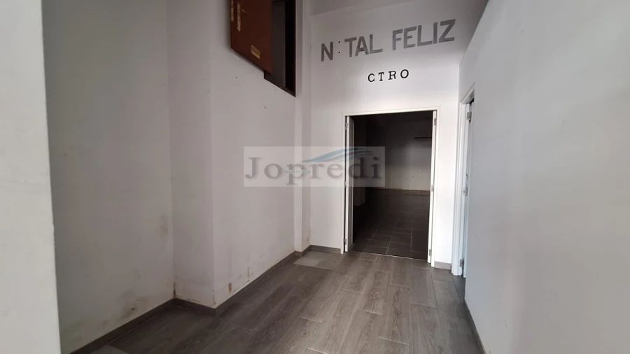 Loja para Venda em Cacém e São Marcos Foto 2