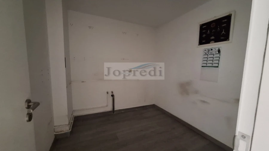 Loja para Venda em Cacém e São Marcos Foto 3