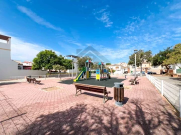 Moradia T3 para Venda em Lagos (São Sebastião e Santa Maria)