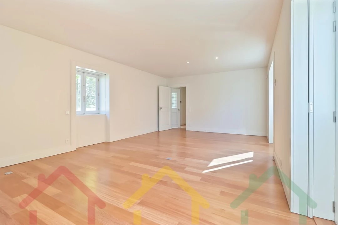 Apartamento T2 para Venda em Paranhos Foto 6