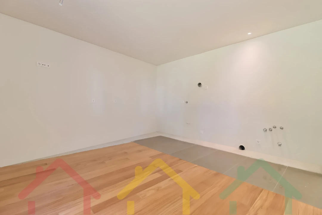 Apartamento T2 para Venda em Paranhos Foto 7