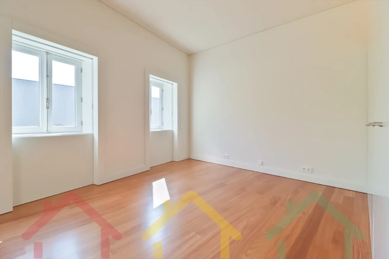 Apartamento T2 para Venda em Paranhos Foto 12