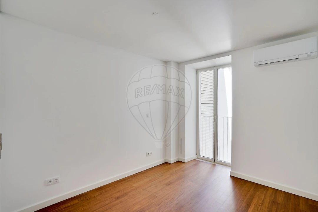 Apartamento T3 para Venda em Arroios Foto 17