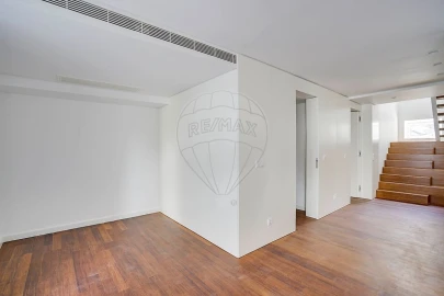 Apartamento T3 para Venda em Arroios